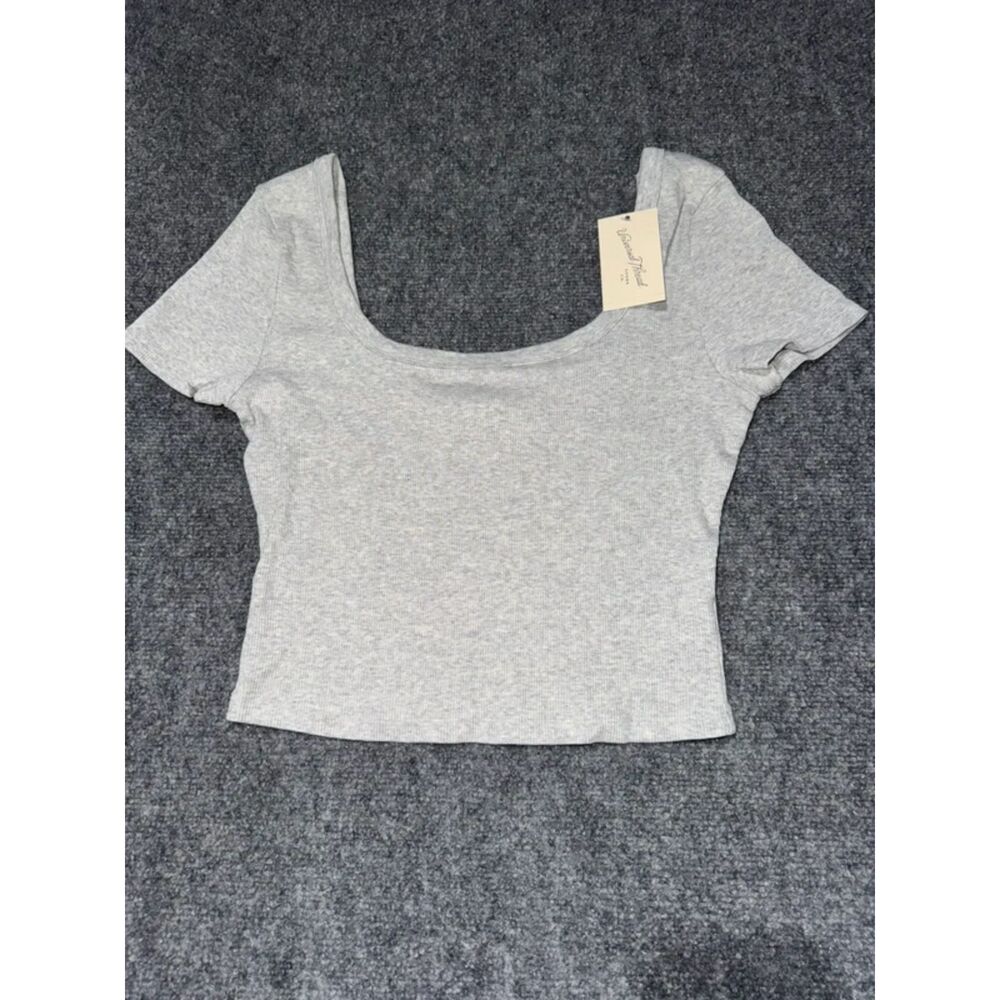 Ribbed Heather Gray Top Size Small